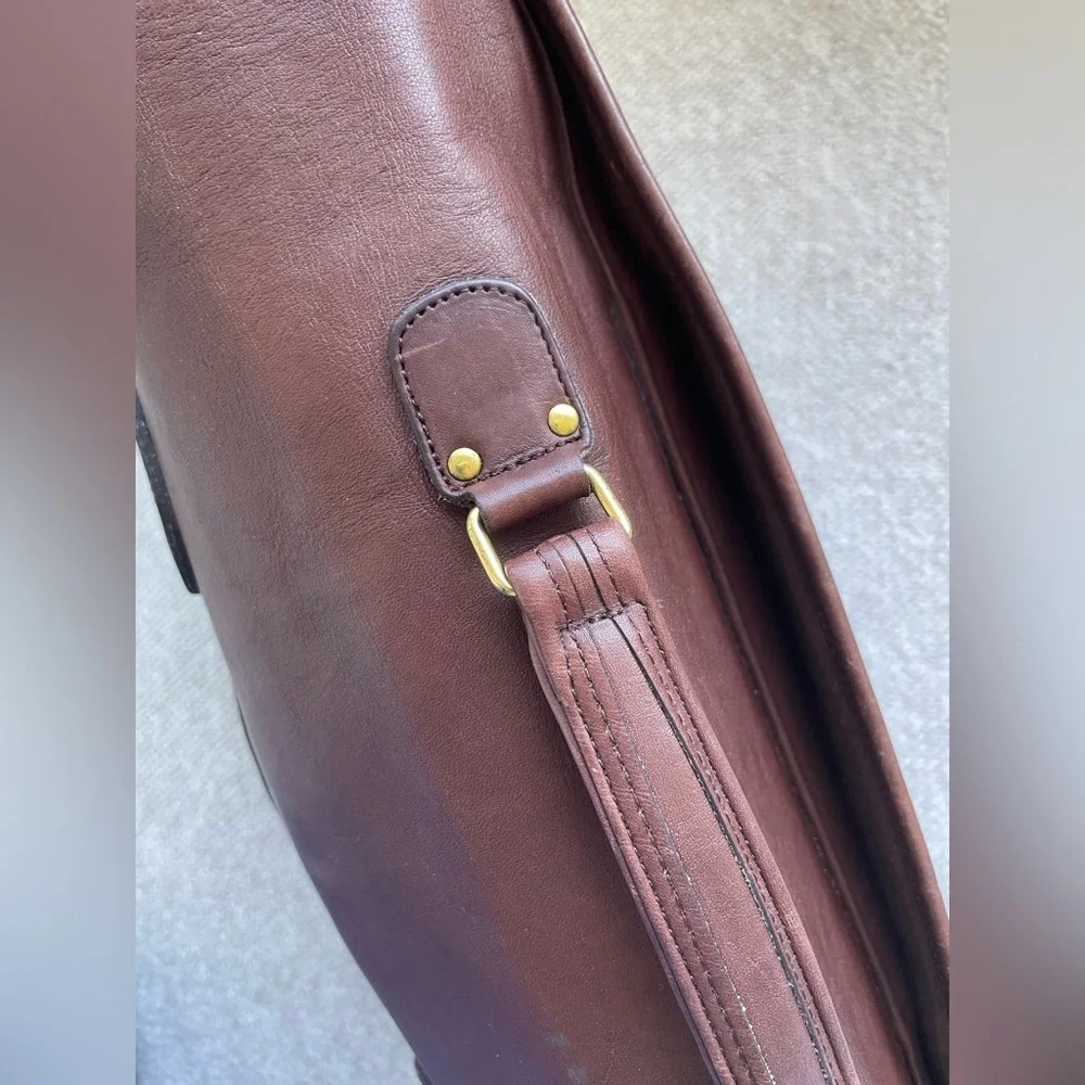 Vintage 80s Coach Musette Bag, Mocha - Picture 4 of 16